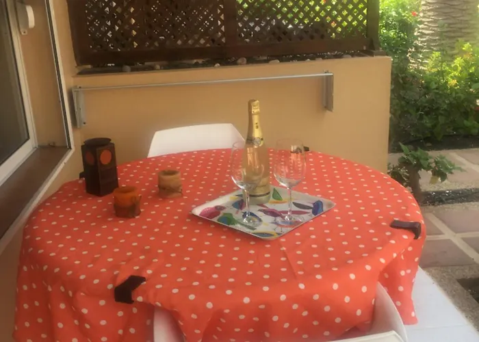 شقة Laspalmasapartment كوراليهو